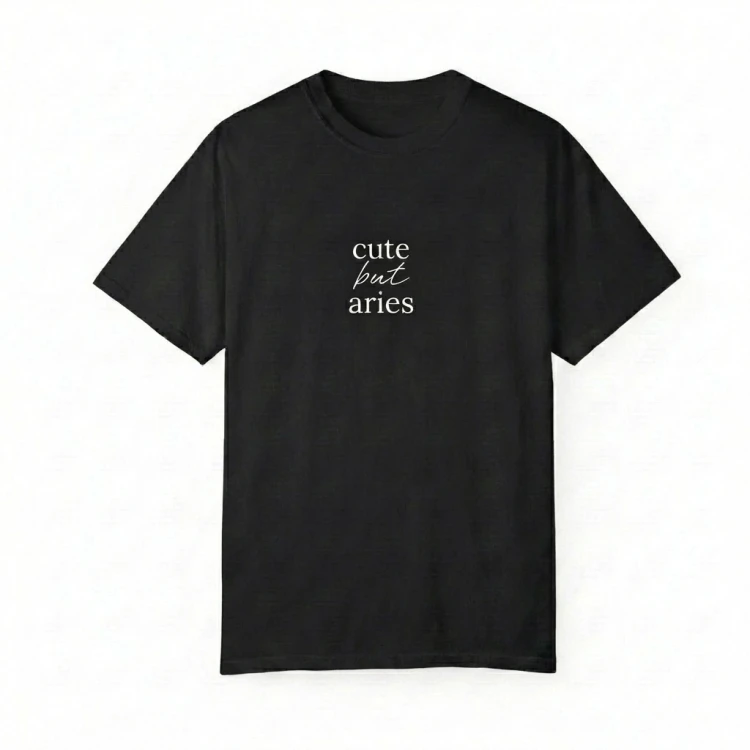 czarny t-shirt cute but aries.png