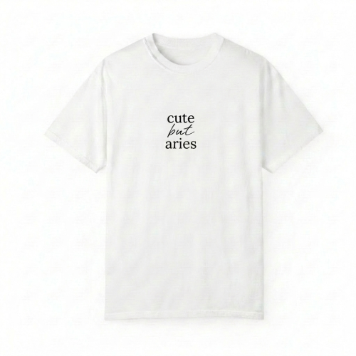 biały t-shirt cute but aries.png