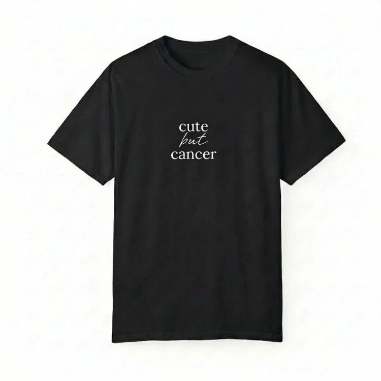 czarny t-shirt cute but cancer.png