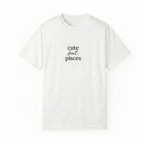 biały t-shirt cute but pisces.png