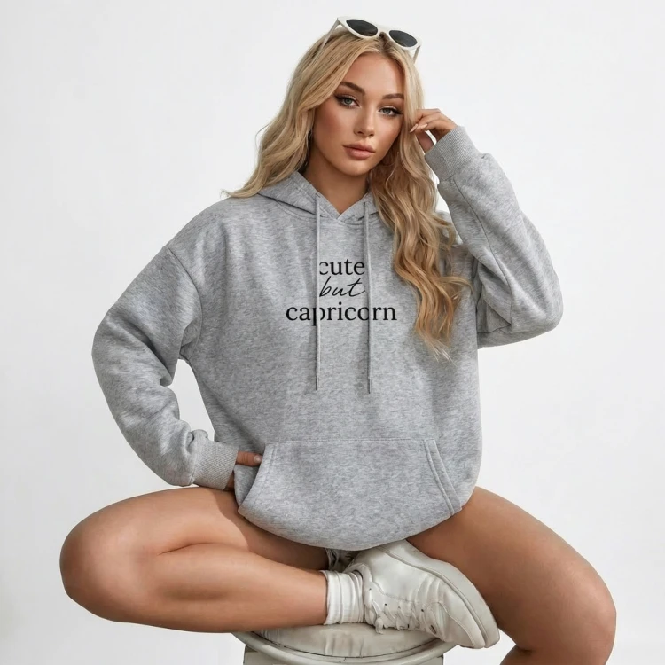 bluza cute but capricorn.png