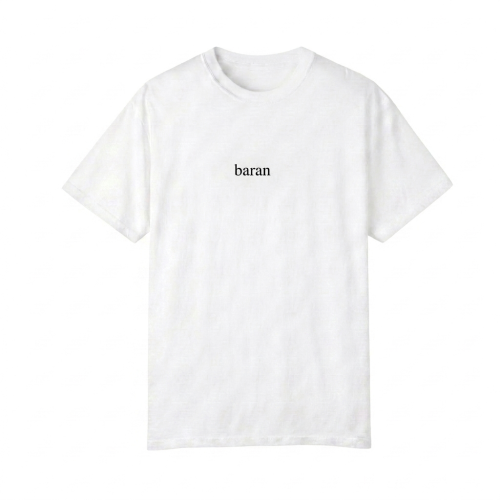 biały t-shirt baran.png