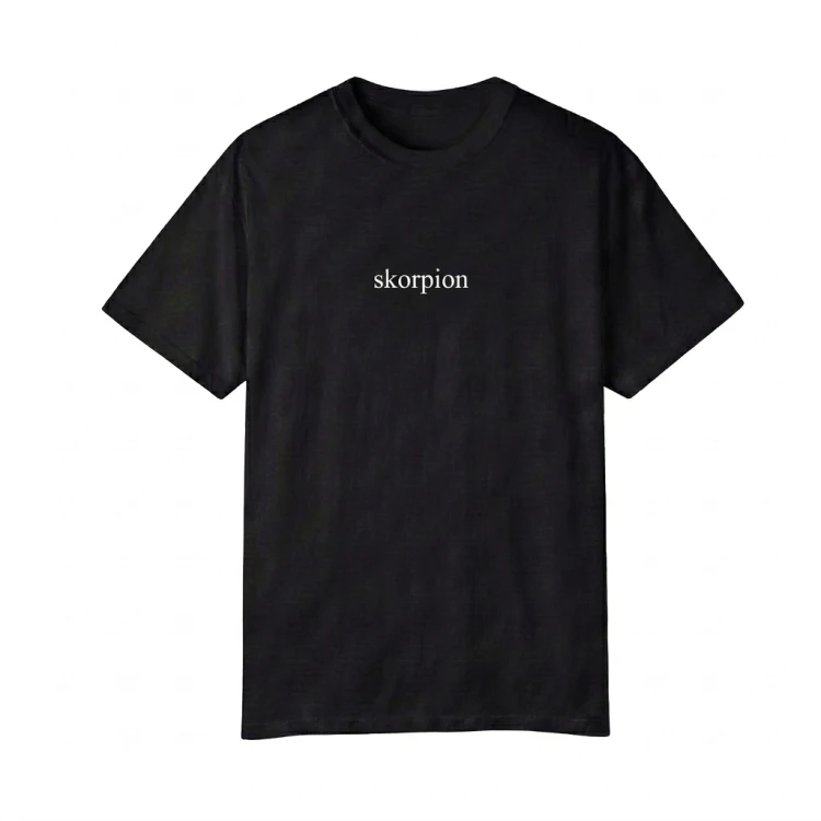 czarny t-shirt skorpion.png