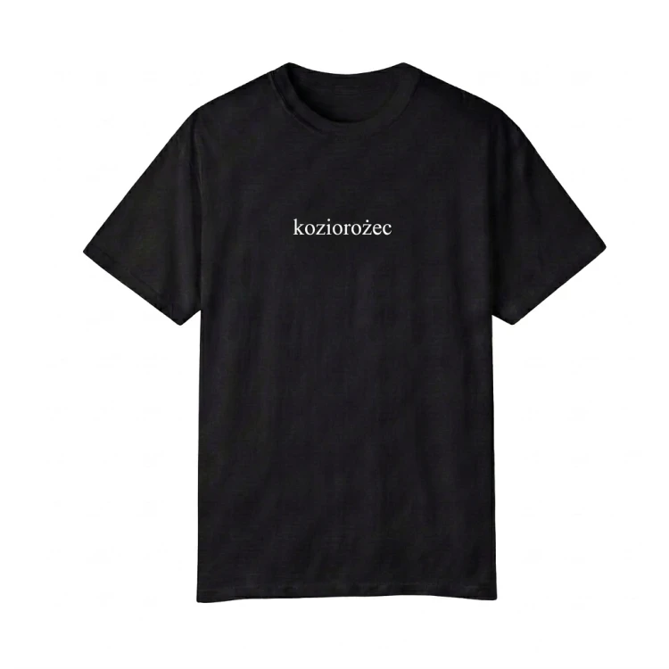 czarny t-shirt koziorożec.png